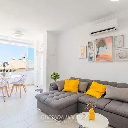 Beautiful La Mata Modern Apartment *