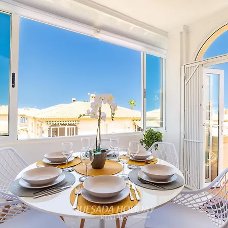 Beautiful La Mata Modern Apartment *